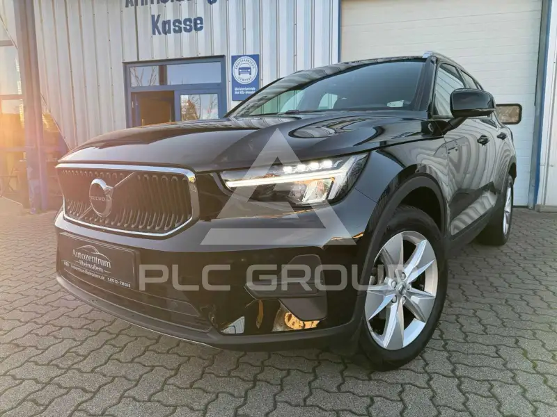 2023 Volvo XC40