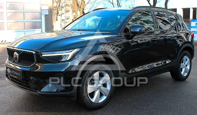 2023 Volvo XC40