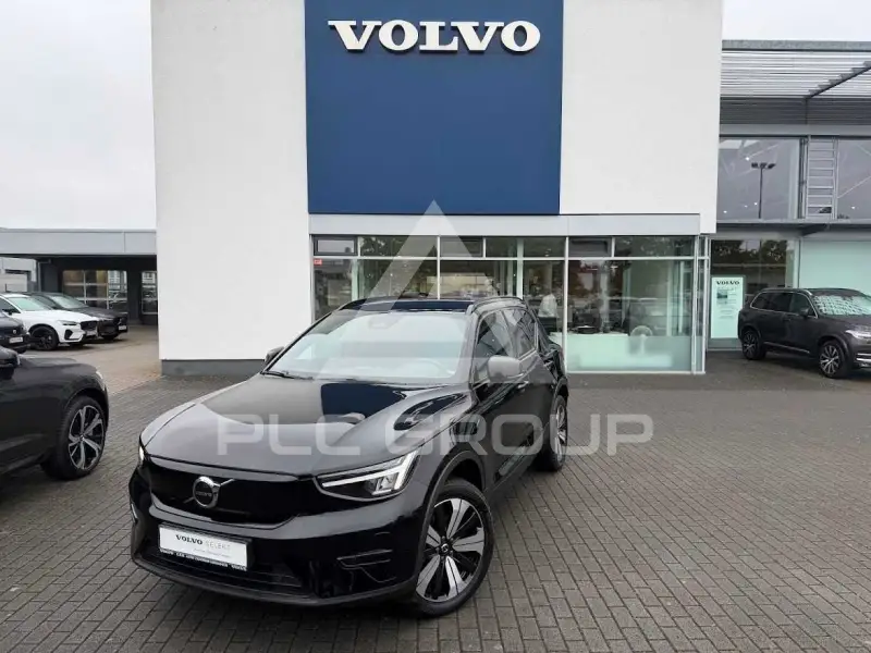 2023 Volvo XC40
