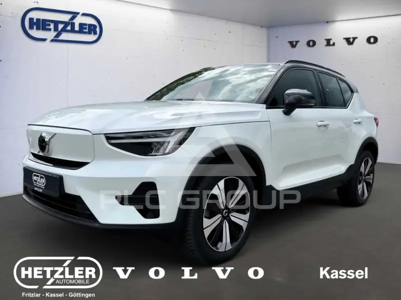 2023 Volvo XC40