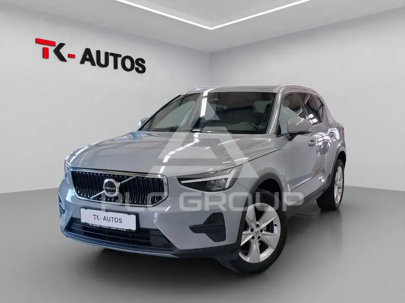 2023 Volvo XC40