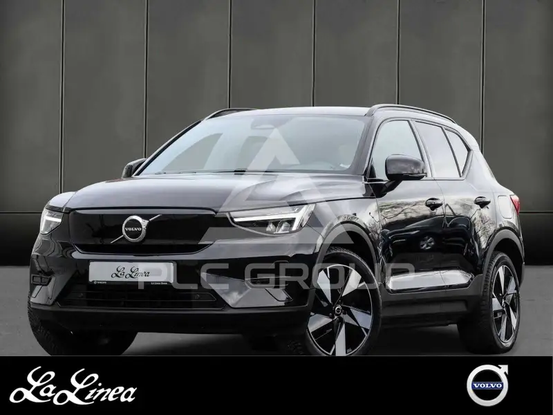 2023 Volvo XC40