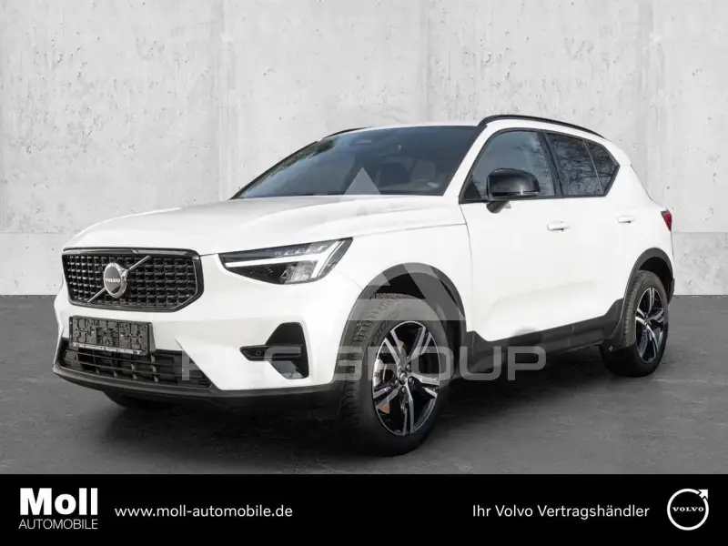 2023 Volvo XC40