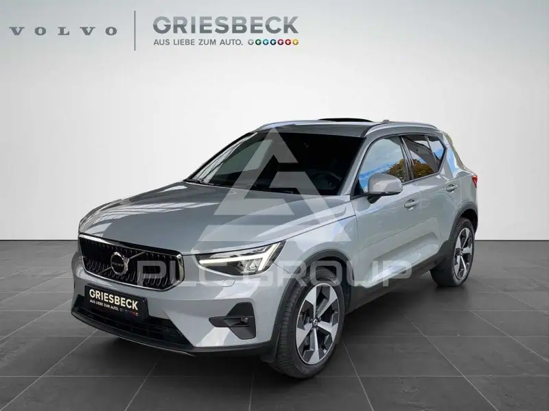 2023 Volvo XC40