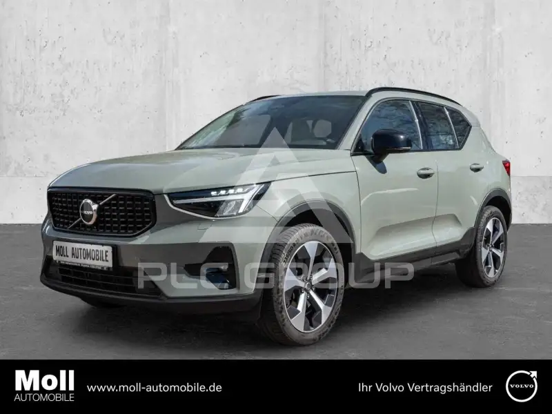 2023 Volvo XC40