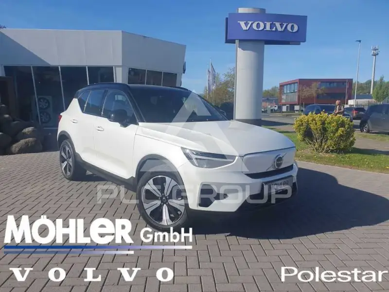 2023 Volvo XC40