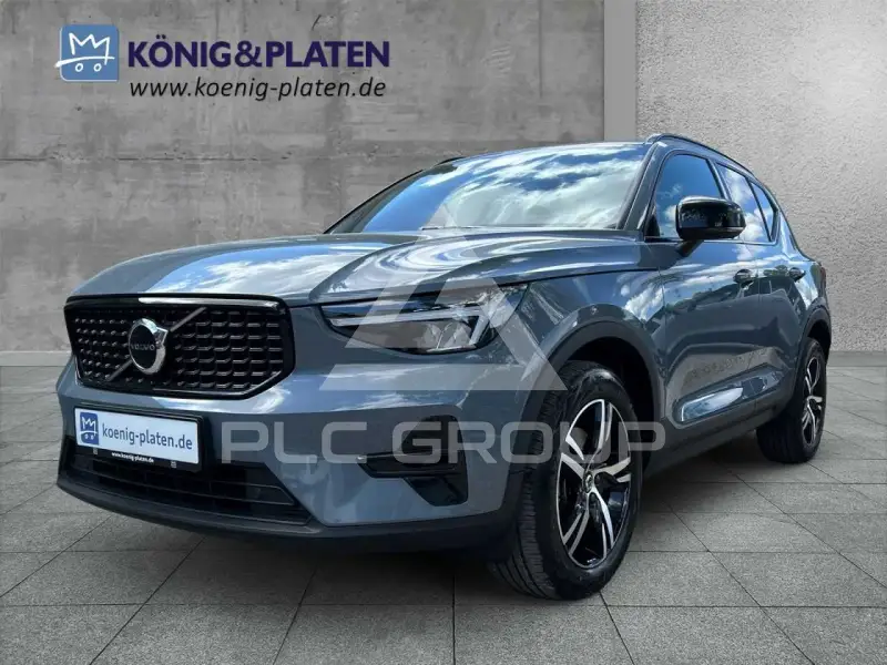 2023 Volvo XC40