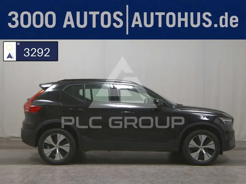 2023 Volvo XC40