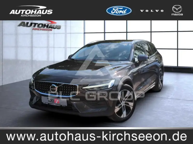 2023 Volvo V60