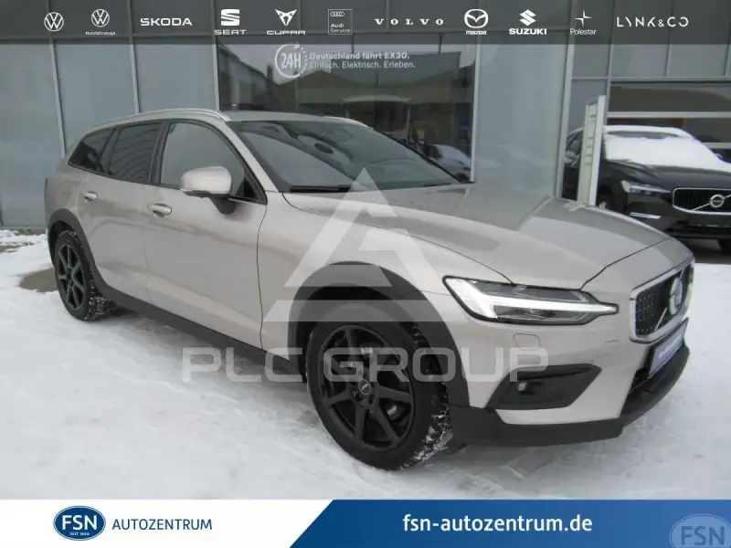 2023 Volvo V60