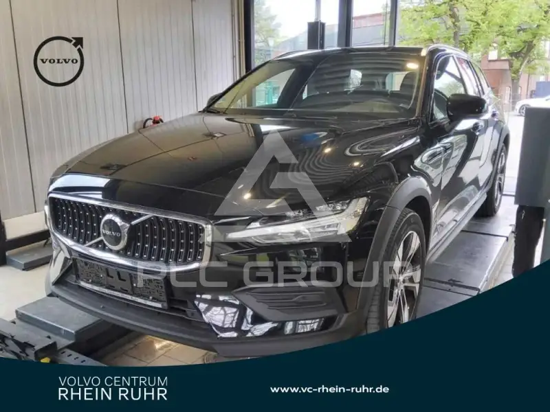 2023 Volvo V60