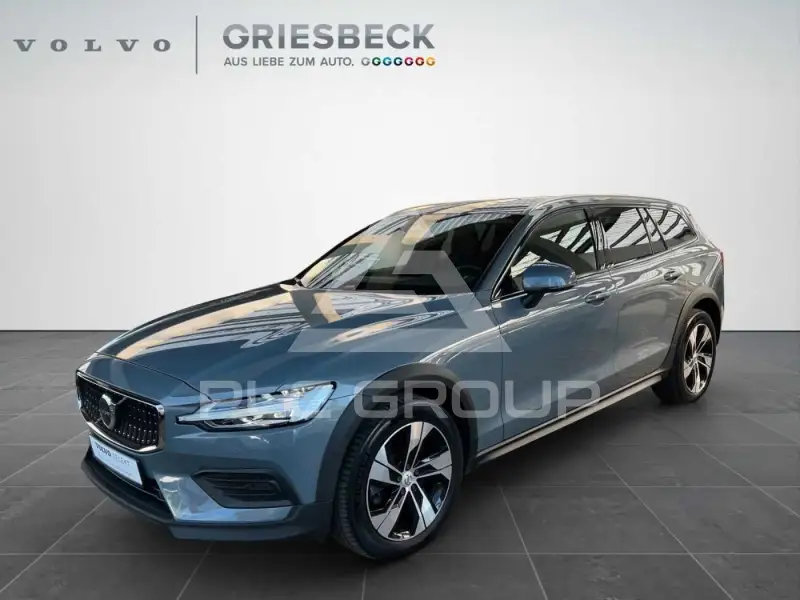 2023 Volvo V60