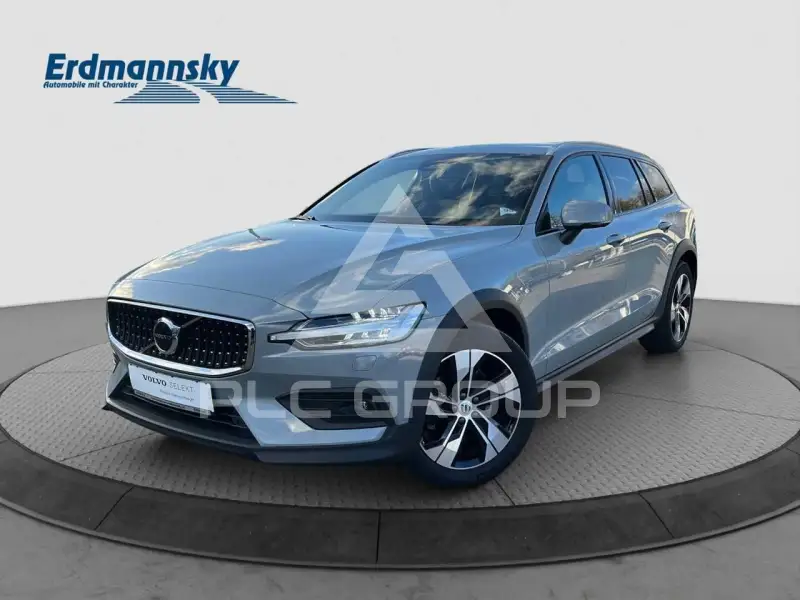 2023 Volvo V60