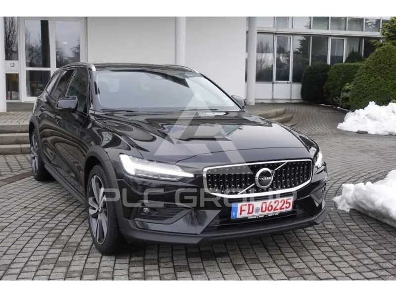 2023 Volvo V60