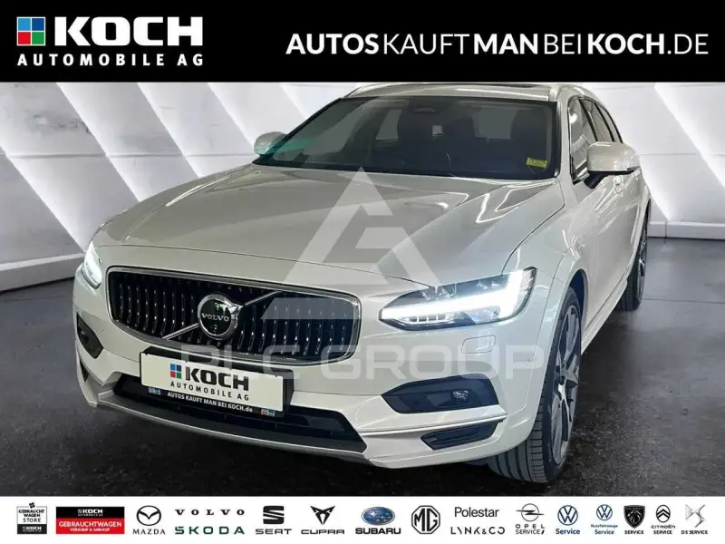 2023 Volvo V90
