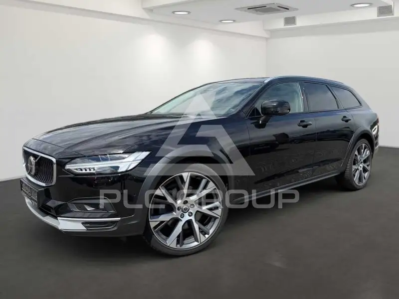 2023 Volvo V90