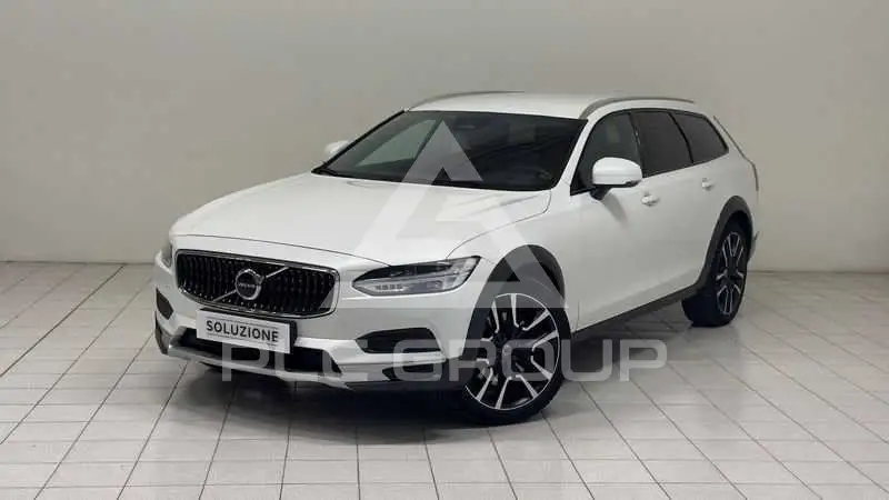 2023 Volvo V90