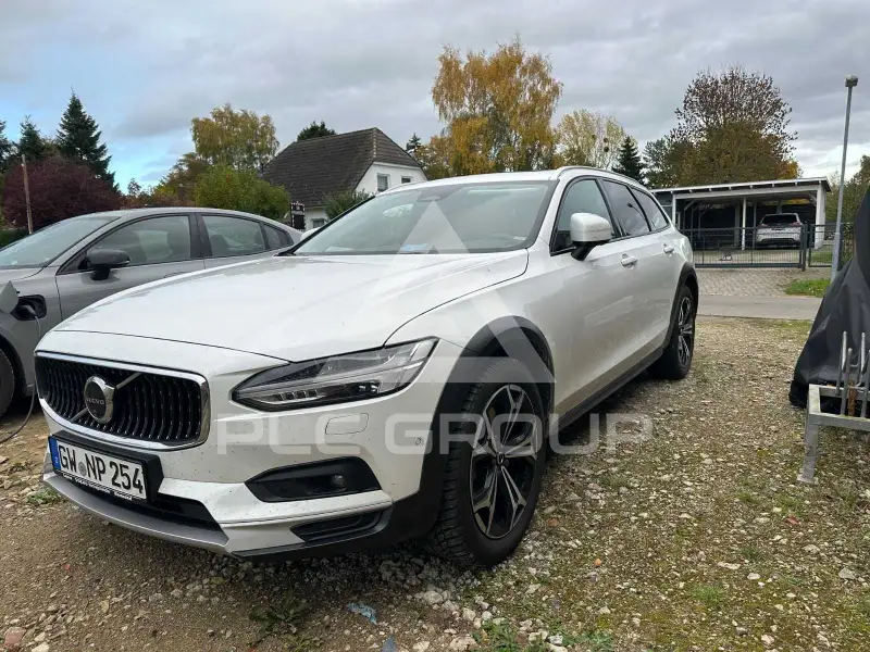 2023 Volvo V90