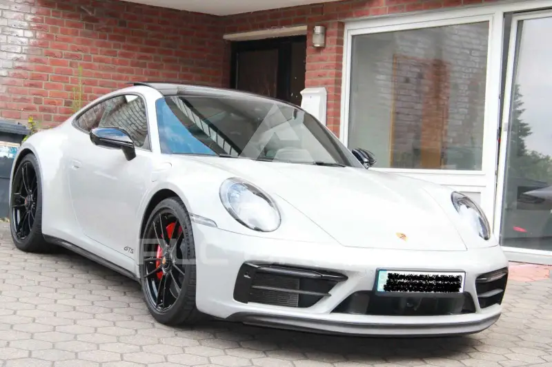 2023 Porsche 911