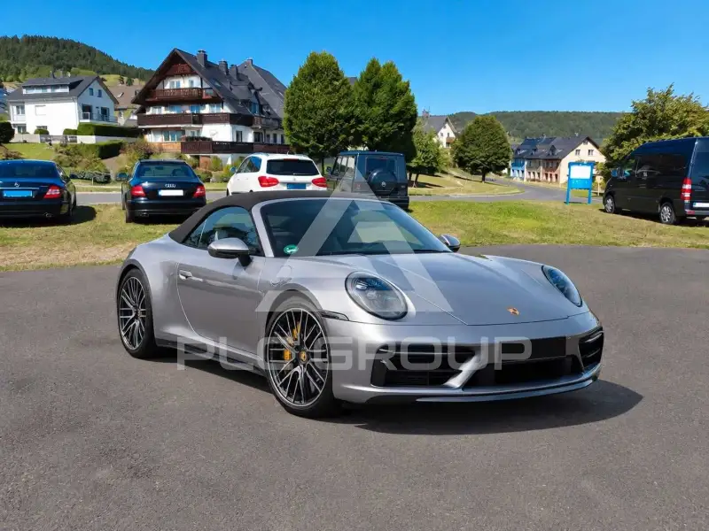 2023 Porsche 911