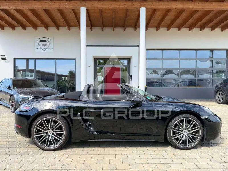 2023 Porsche BOXSTER