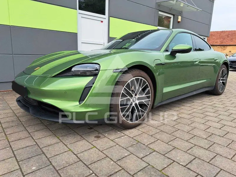 2023 Porsche Taycan