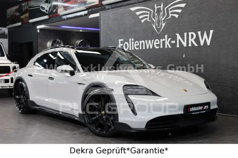 2023 Porsche Taycan