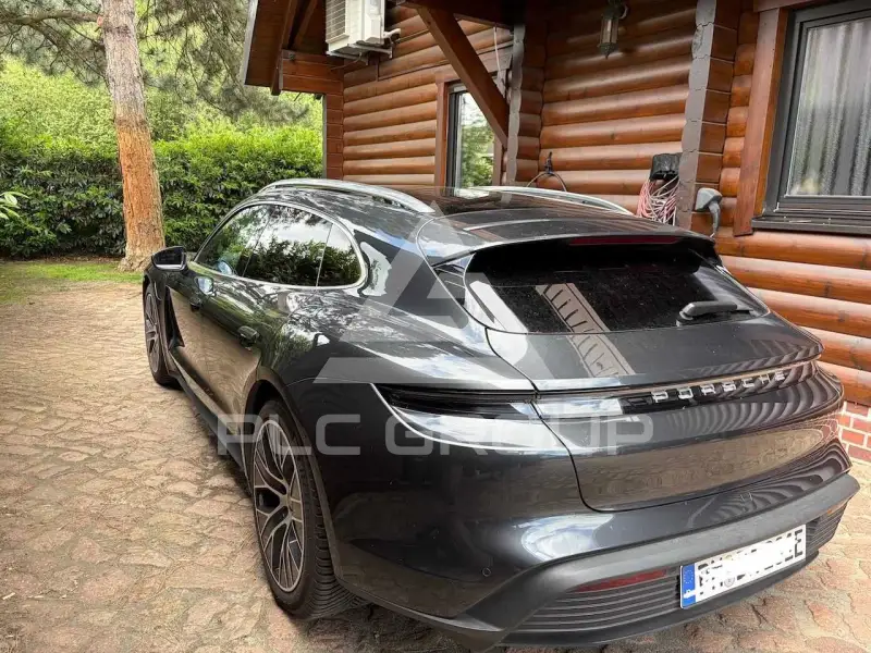 2023 Porsche Taycan