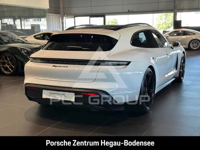 2023 Porsche Taycan