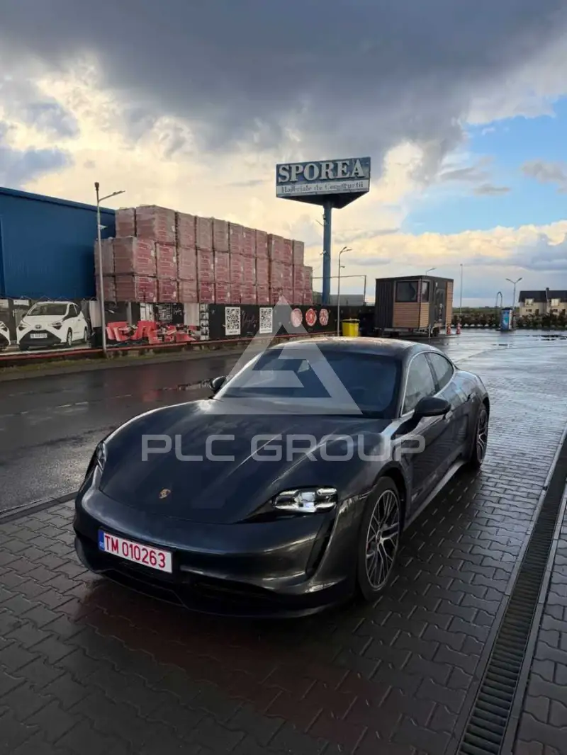 2023 Porsche Taycan