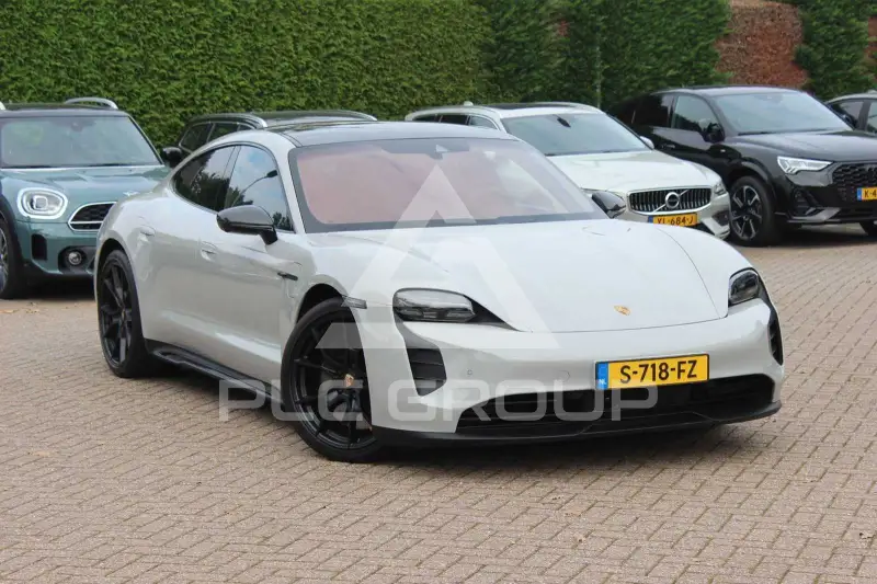 2023 Porsche Taycan