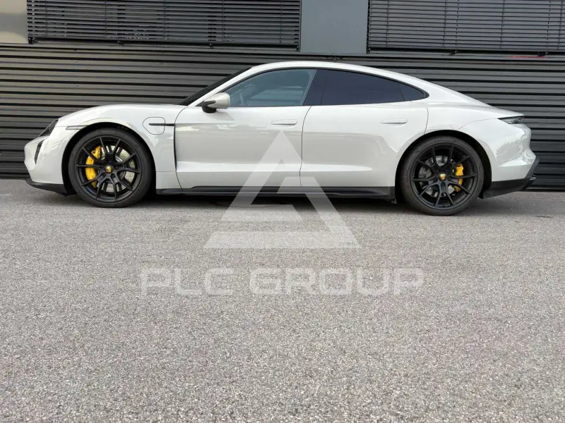 2023 Porsche Taycan