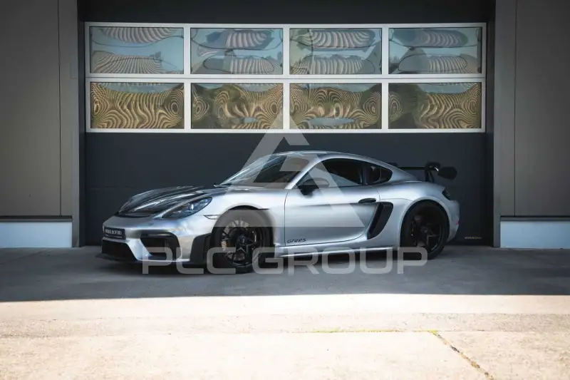 2023 Porsche Cayman