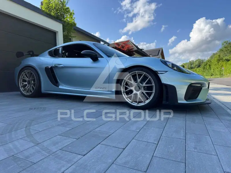 2023 Porsche Cayman