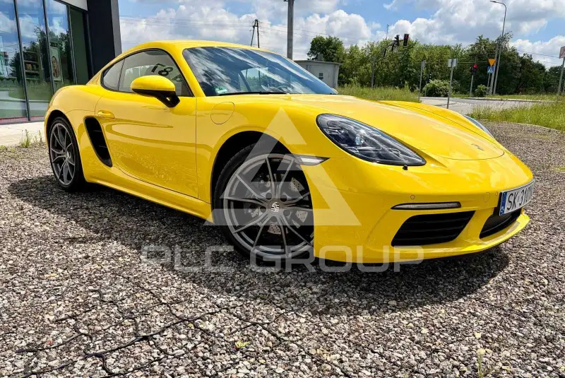 2023 Porsche Cayman