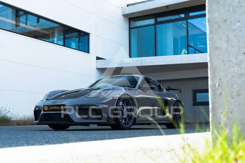 2023 Porsche Cayman