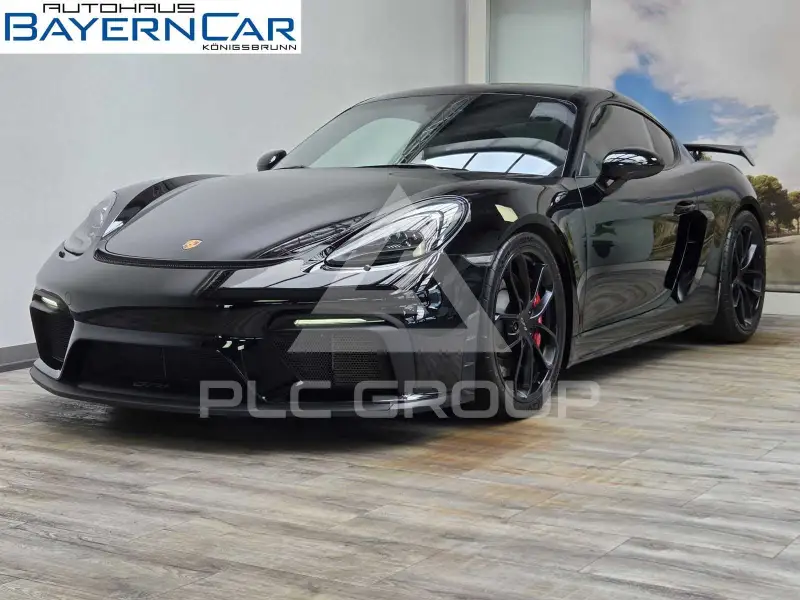2023 Porsche Cayman