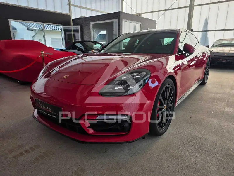 2023 Porsche Panamera
