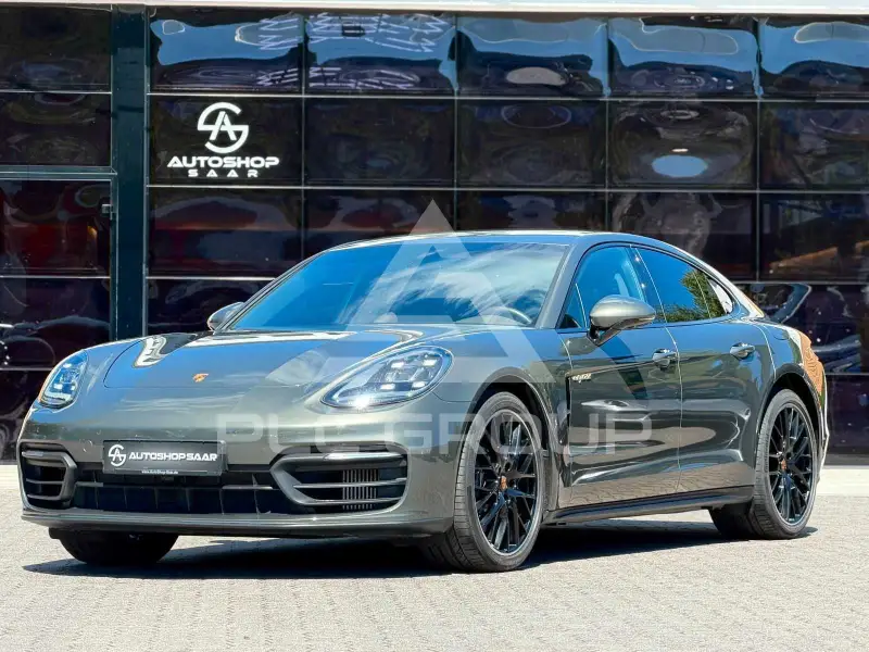 2023 Porsche Panamera