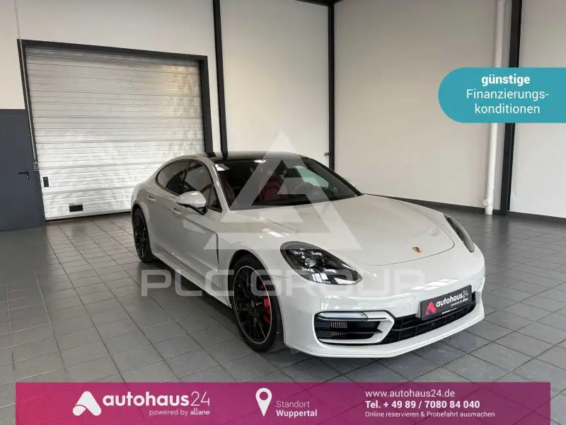 2023 Porsche Panamera