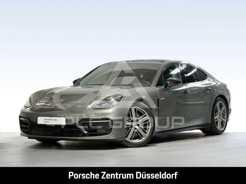 2023 Porsche Panamera