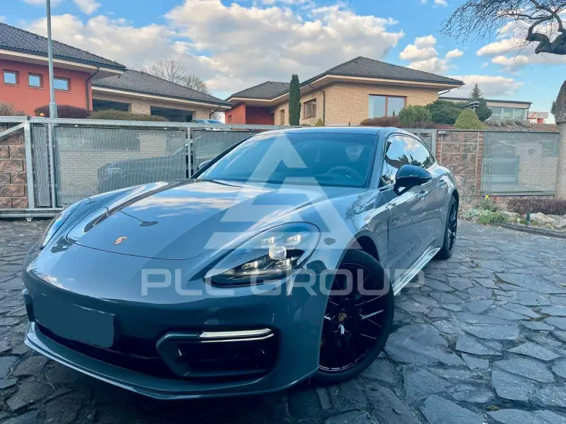 2023 Porsche Panamera