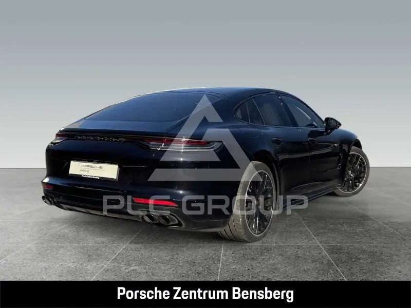 2023 Porsche Panamera