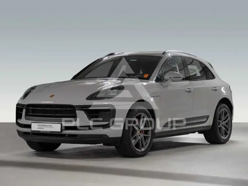 2023 Porsche MACAN