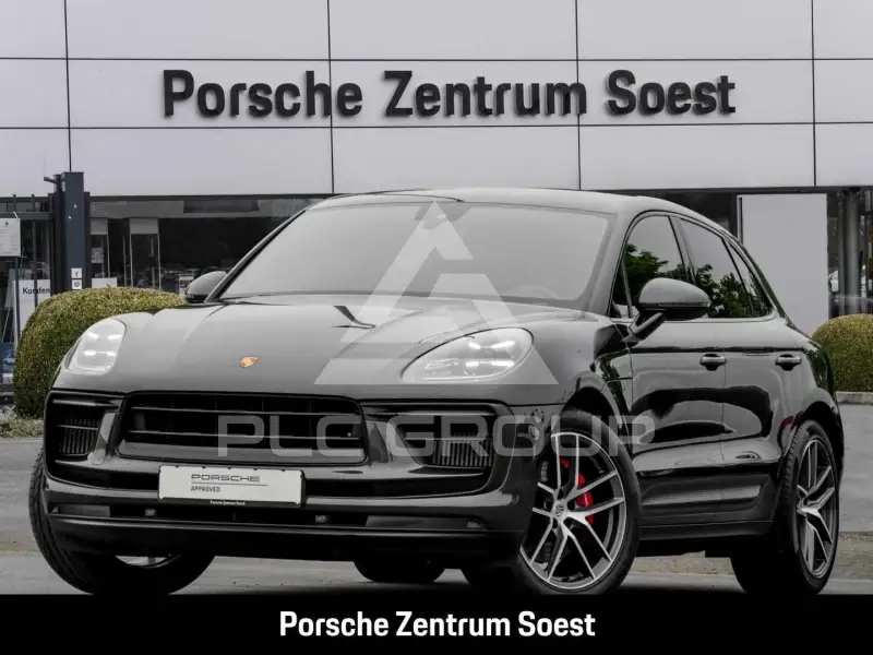2023 Porsche MACAN
