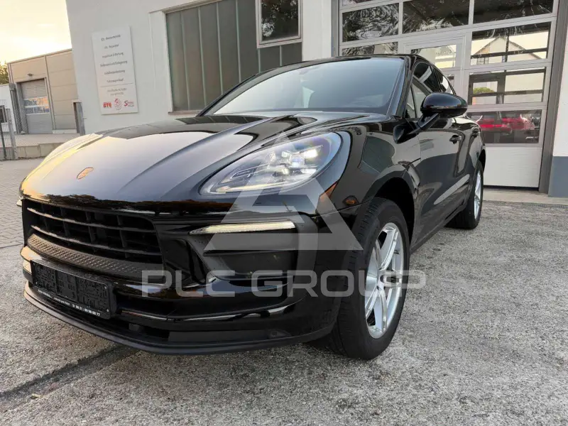 2023 Porsche MACAN