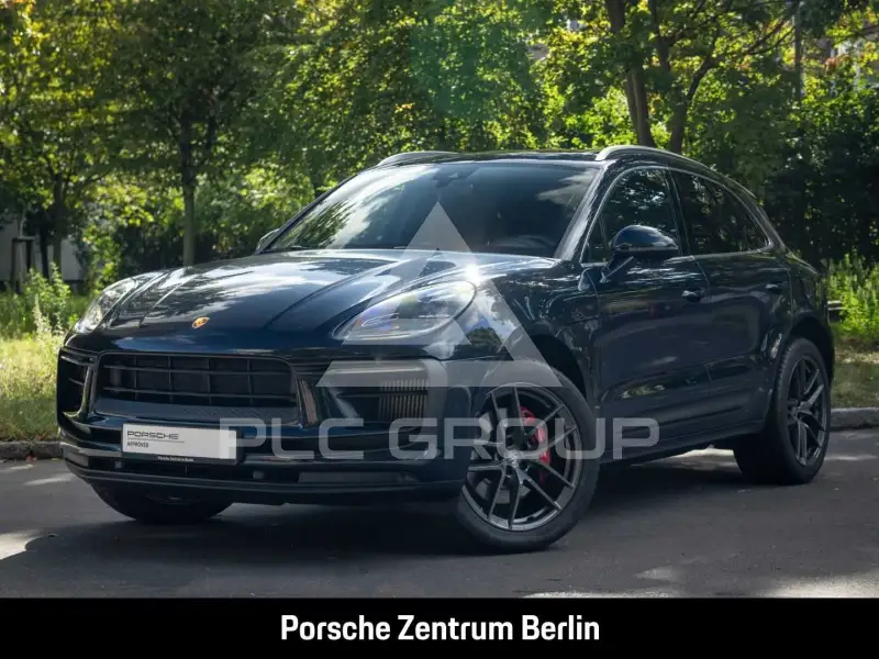 2023 Porsche MACAN