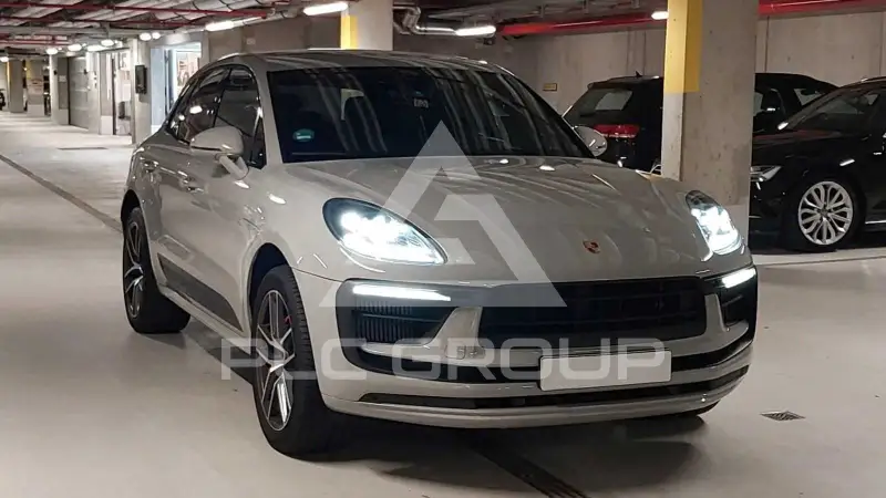 2023 Porsche MACAN