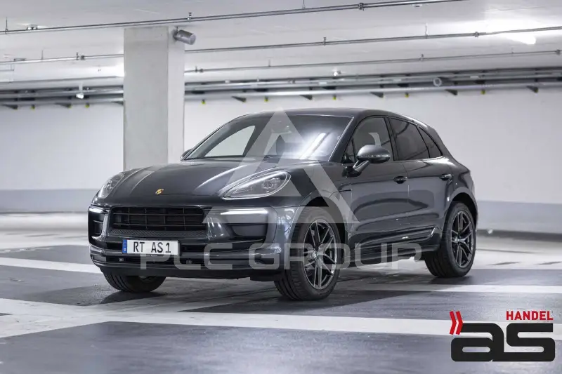 2023 Porsche MACAN