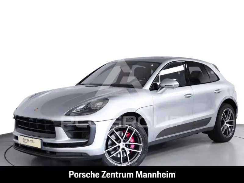 2023 Porsche MACAN